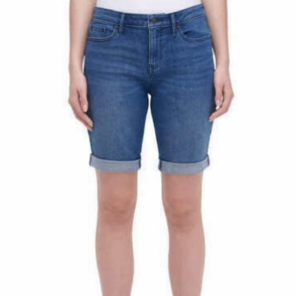 NEW DKNY Ladies Roll Tab Bermuda Denim Shorts 4 - Picture 1 of 4